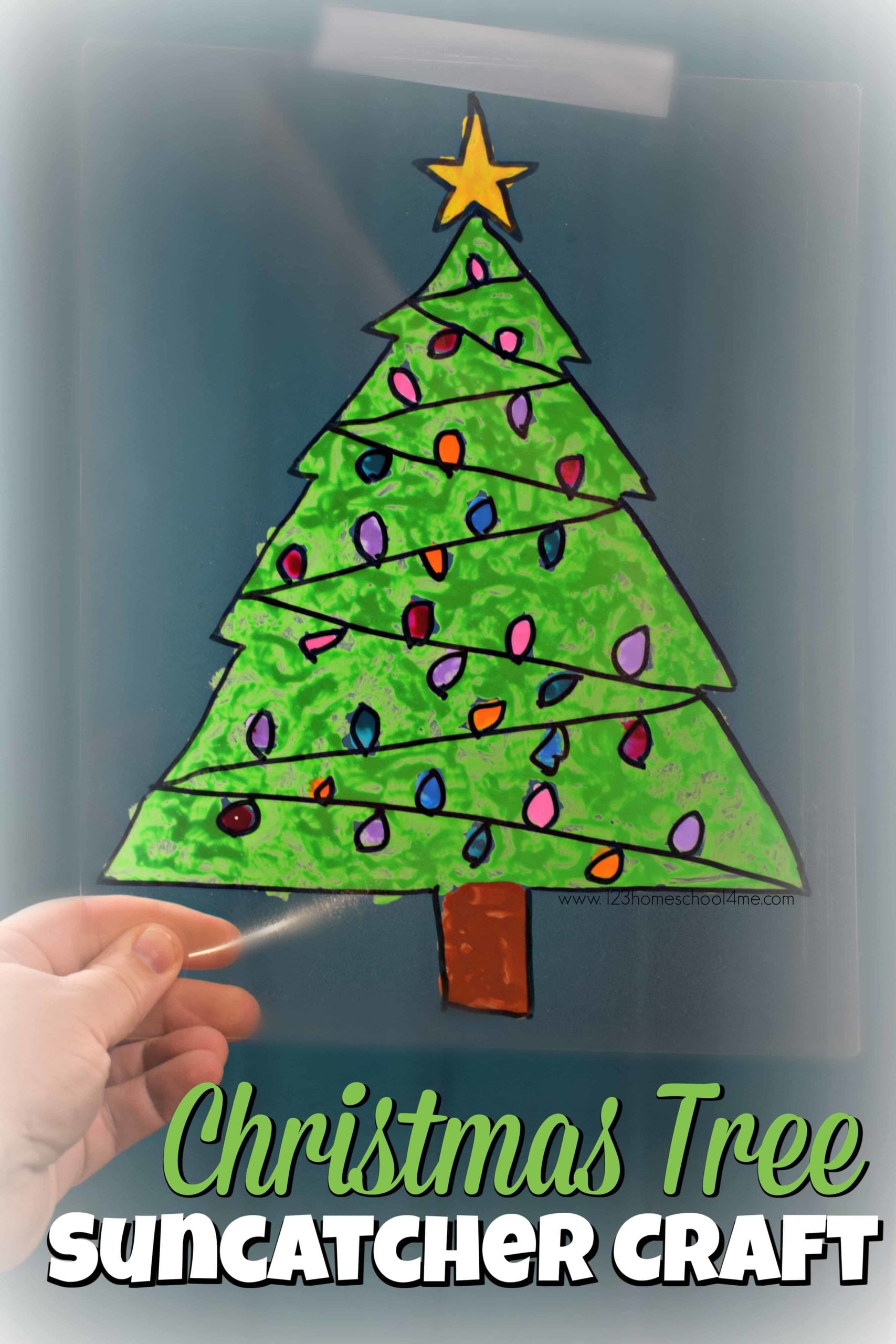 christmas-tree-suncatcher-craft
