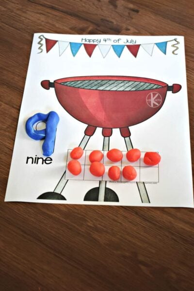 Super cute 4th of July printables for hands on math practice