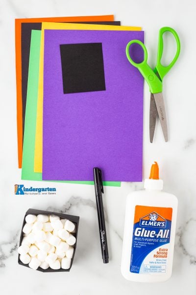 ghost activity for kids Ready to try this fun ghost activity for kids? All you need are a couple simple materials:
cardstock paper
glue
scissors
mini marshmallows (or cotton balls if you prefer)